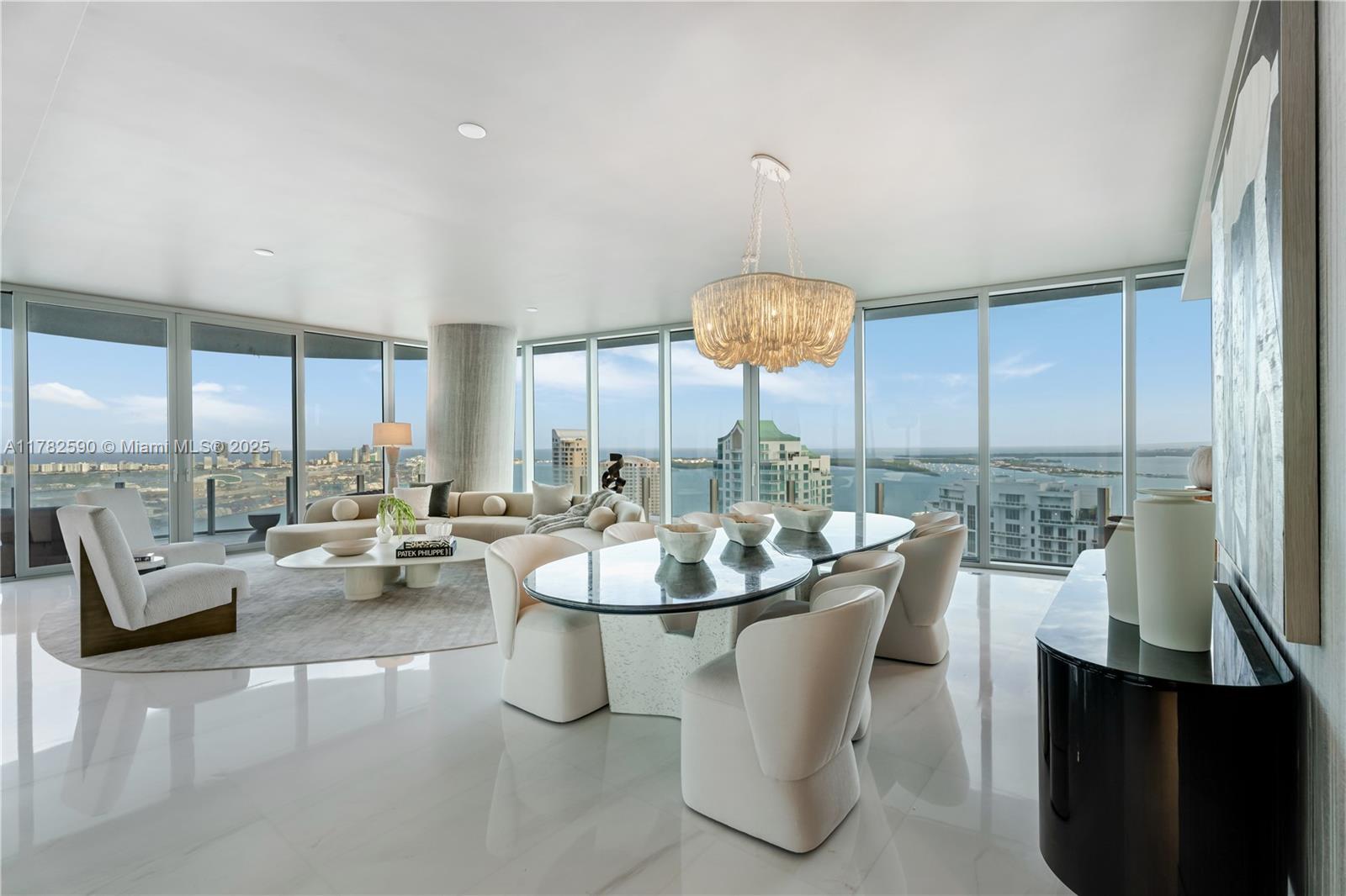 300 Biscayne Blvd Way # 4101, Miami FL 33131 photo 2