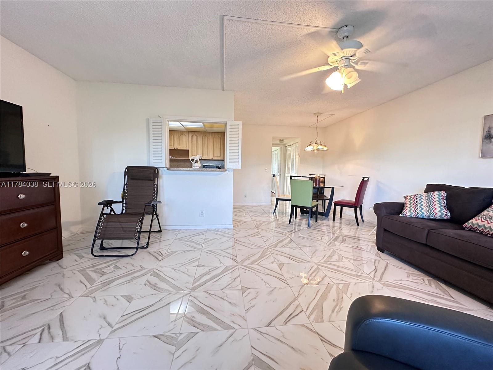 569 N Fanshaw  N # 569, Boca Raton FL 33434 photo 4