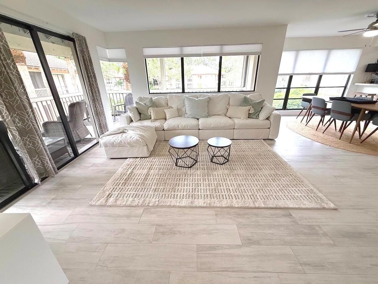 616 Brackenwood Cove # 616, Palm Beach Gardens FL 33418 photo 2