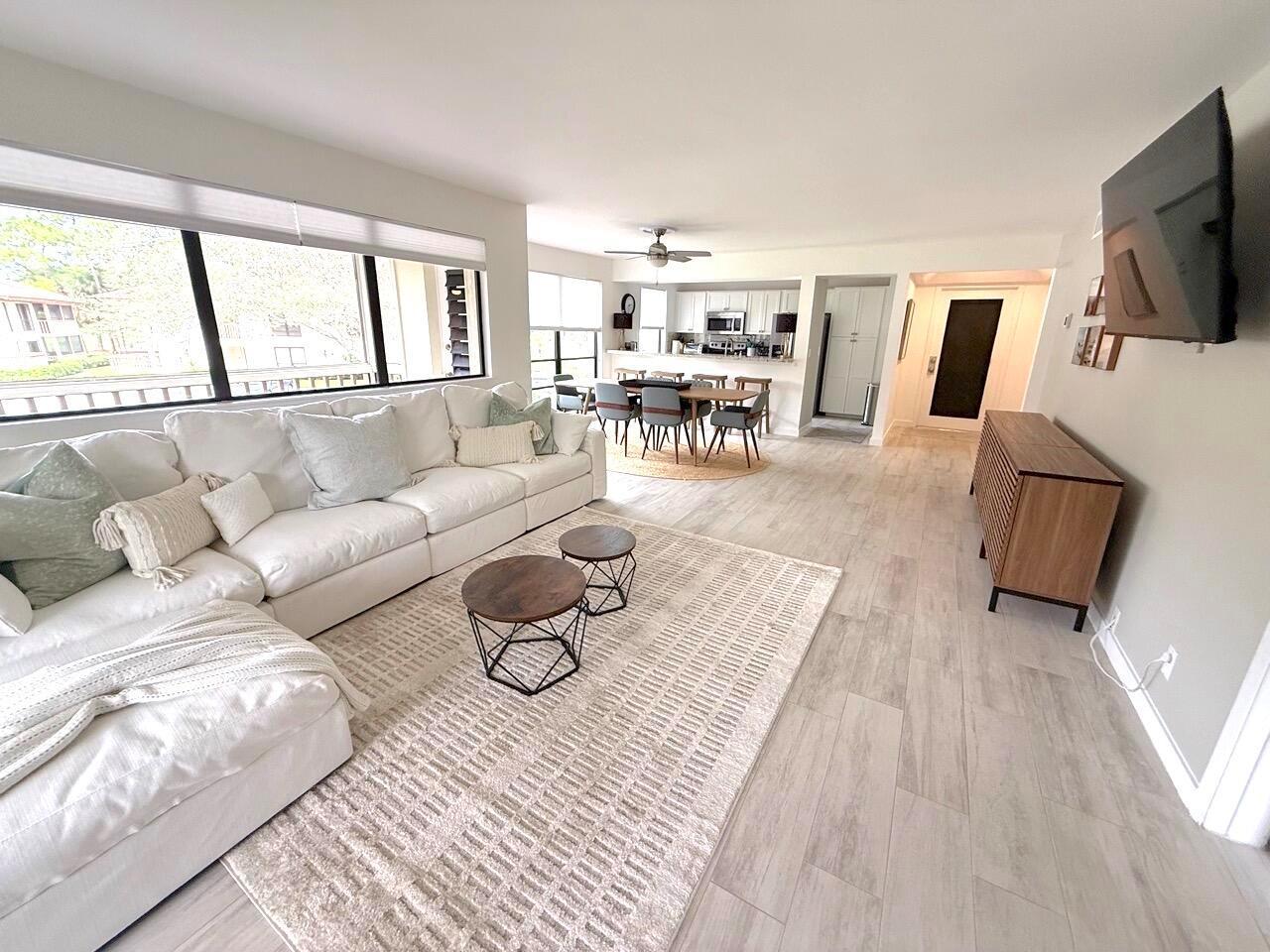 616 Brackenwood Cove # 616, Palm Beach Gardens FL 33418