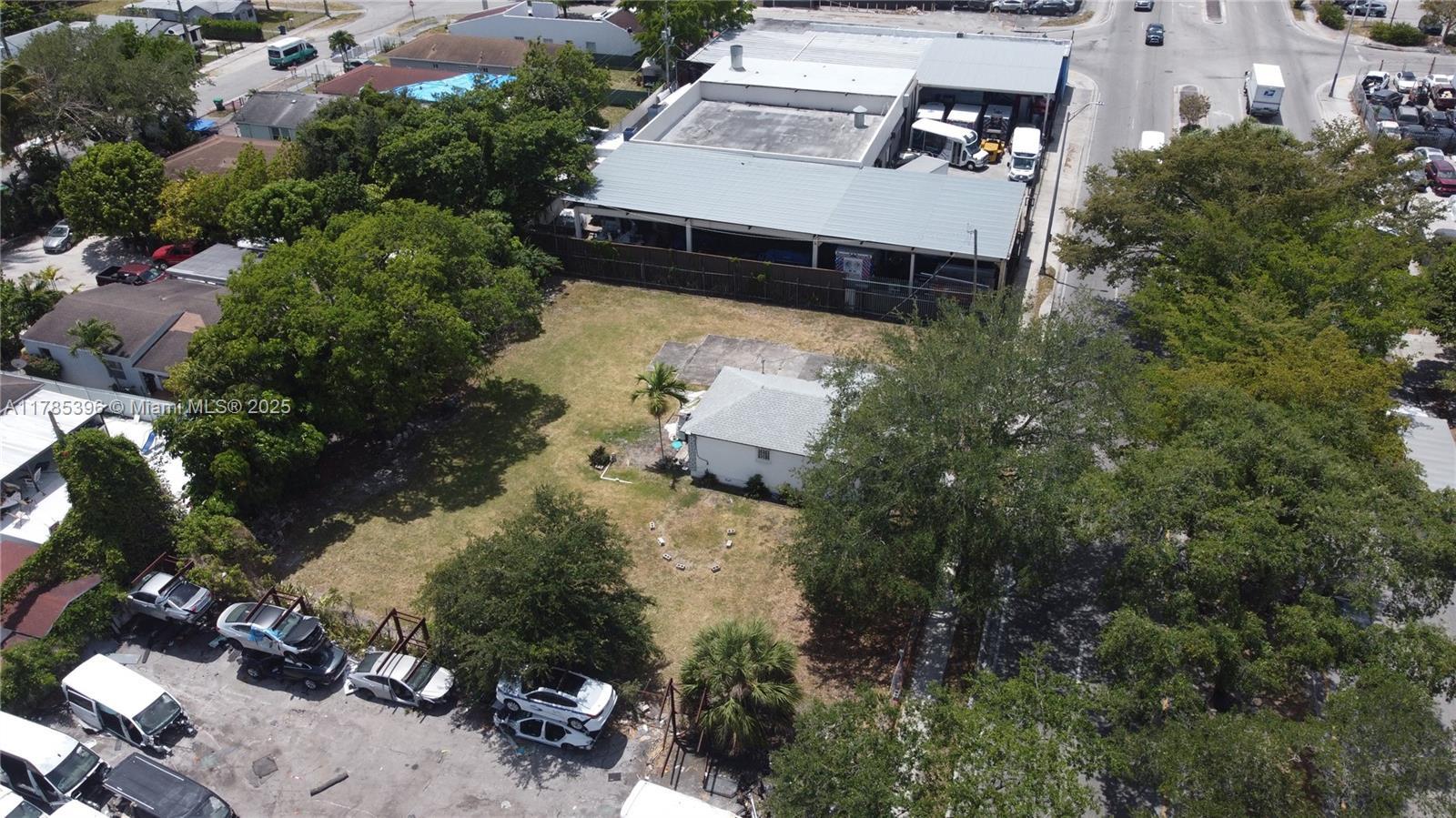 3054 NW 62nd St, Miami FL 33147 photo 4