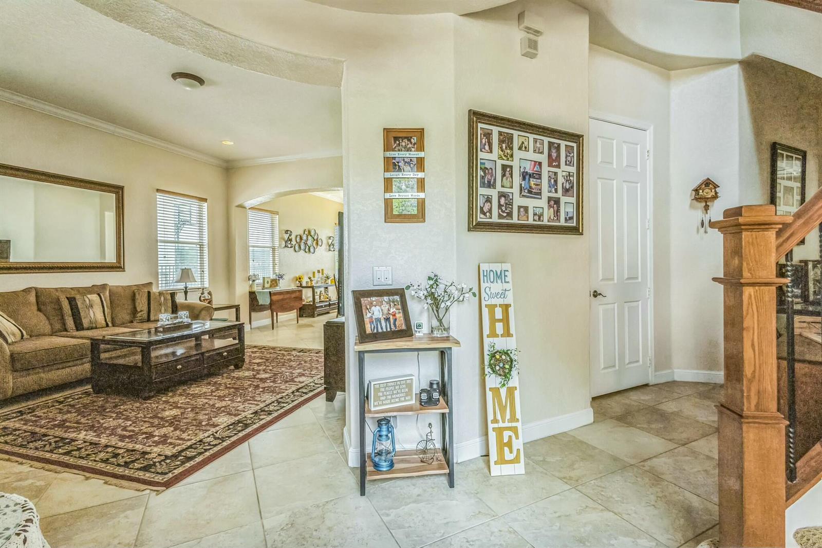 694 Cresta Circle, West Palm Beach FL 33413 photo 4