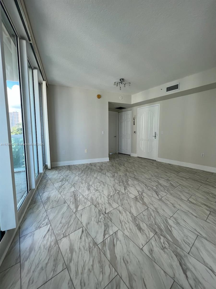3370 Hidden Bay Dr # 610, Aventura FL 33180 photo 3
