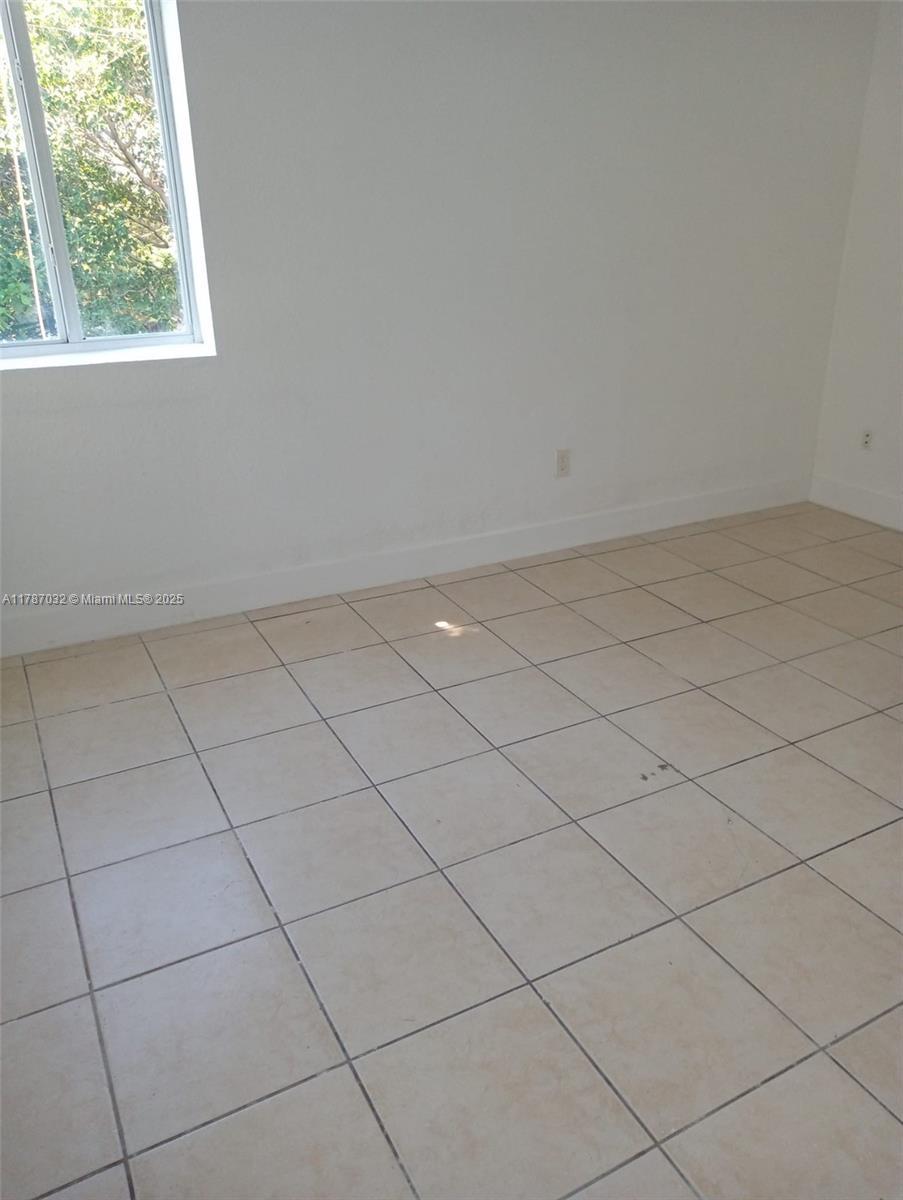 1021 NW 3rd St # 308, Miami FL 33128 photo 3