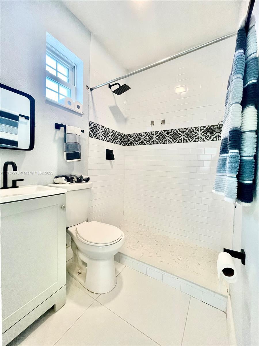 15915 NW 22nd Ave # 1, Miami Gardens FL 33054 photo 3