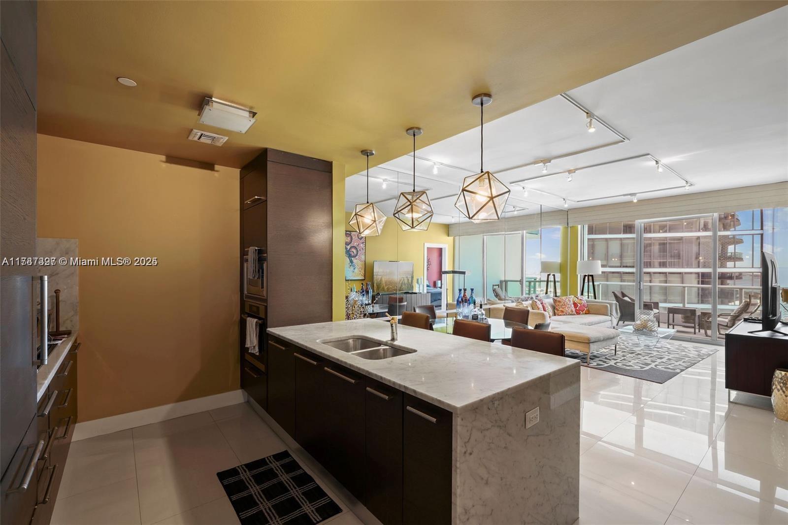 900 Biscayne Blvd # 2410, Miami FL 33132 photo 3