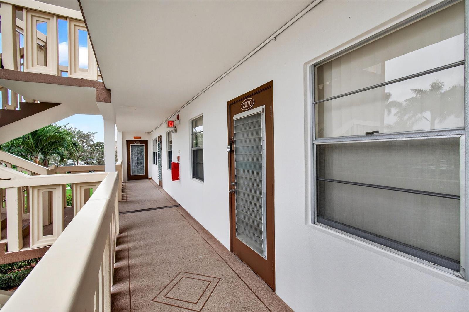 2070 Guildford D, Boca Raton FL 33434 photo 5
