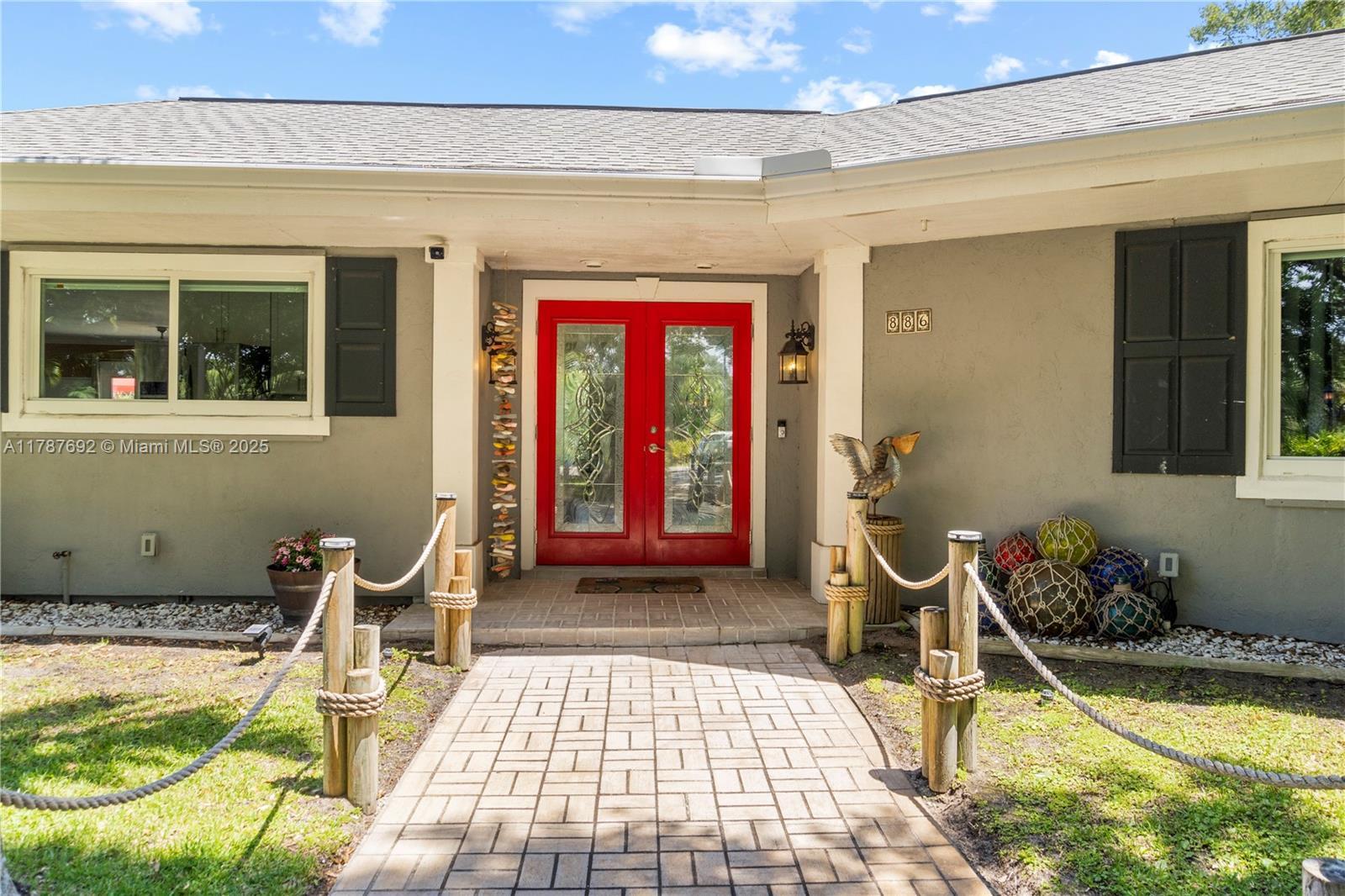 886 44th Ct, Vero Beach FL 32966 photo 3