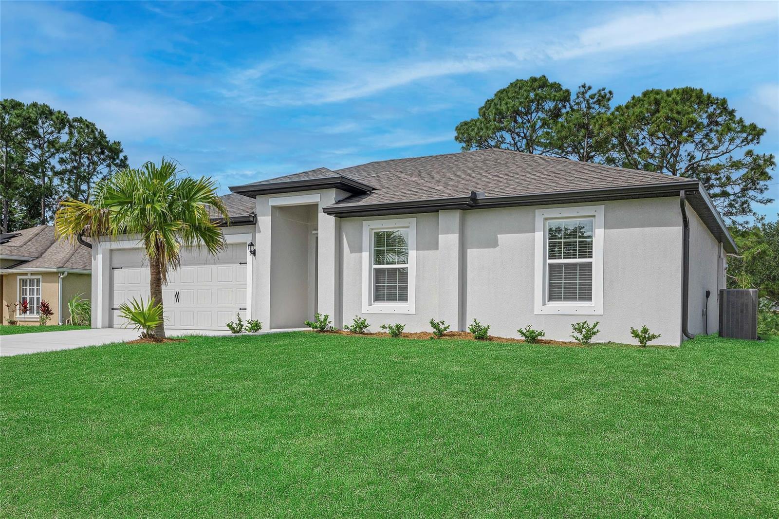 8175 104th Avenue, Vero Beach FL 32967 photo 2