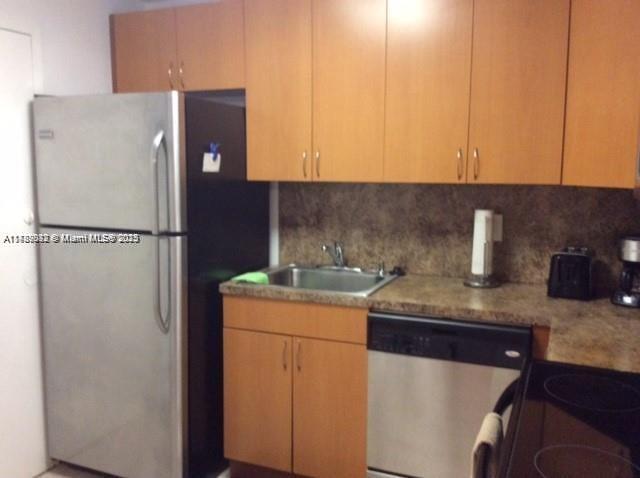 200 178th Dr # 504, Sunny Isles Beach FL 33160 photo 2