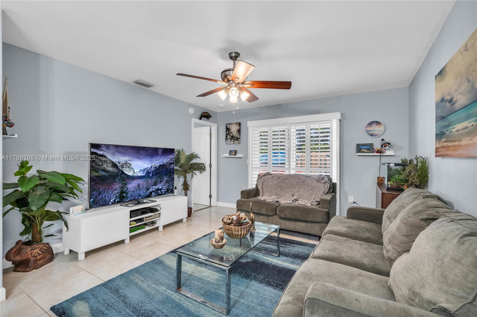 4332 NW 120th Ln, Sunrise FL 33323 photo 4