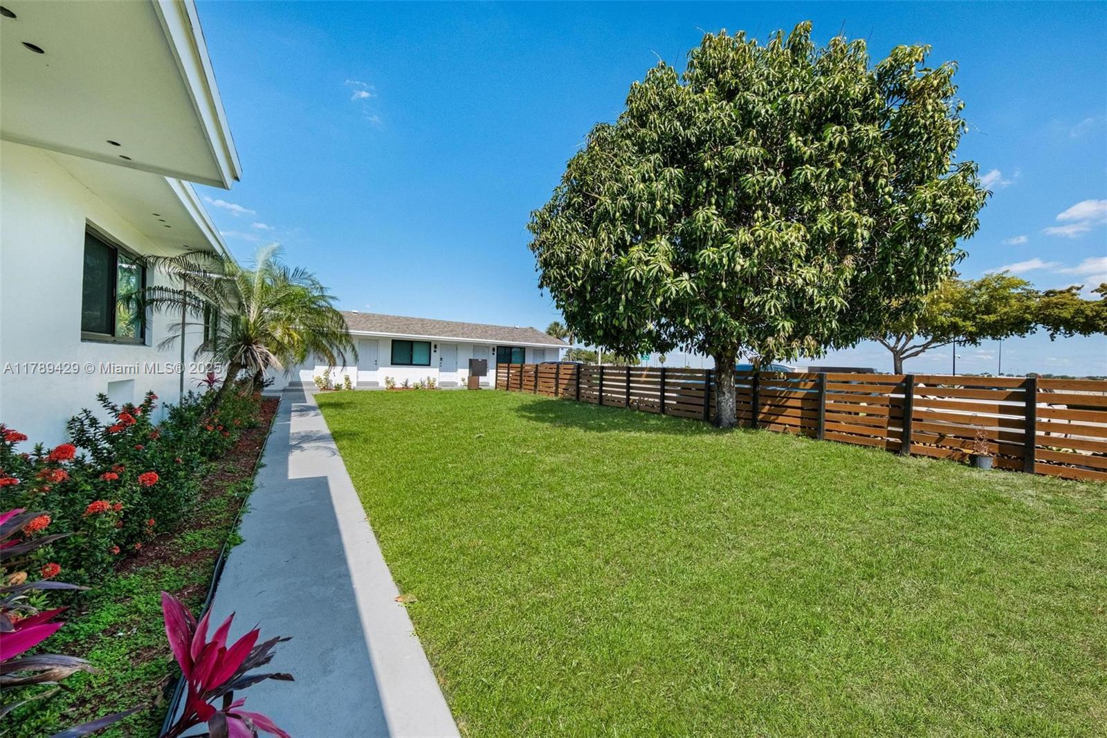 7600 Pembroke Rd, Miramar FL 33023 photo 5