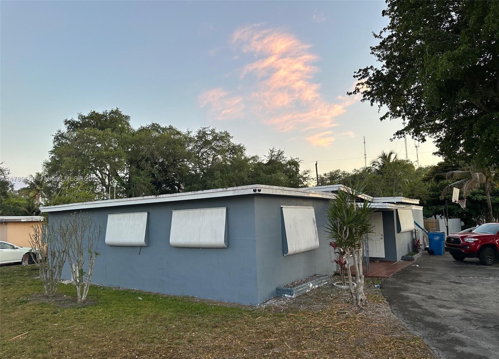 100 Virginia Rd, West Park FL 33023 photo 5