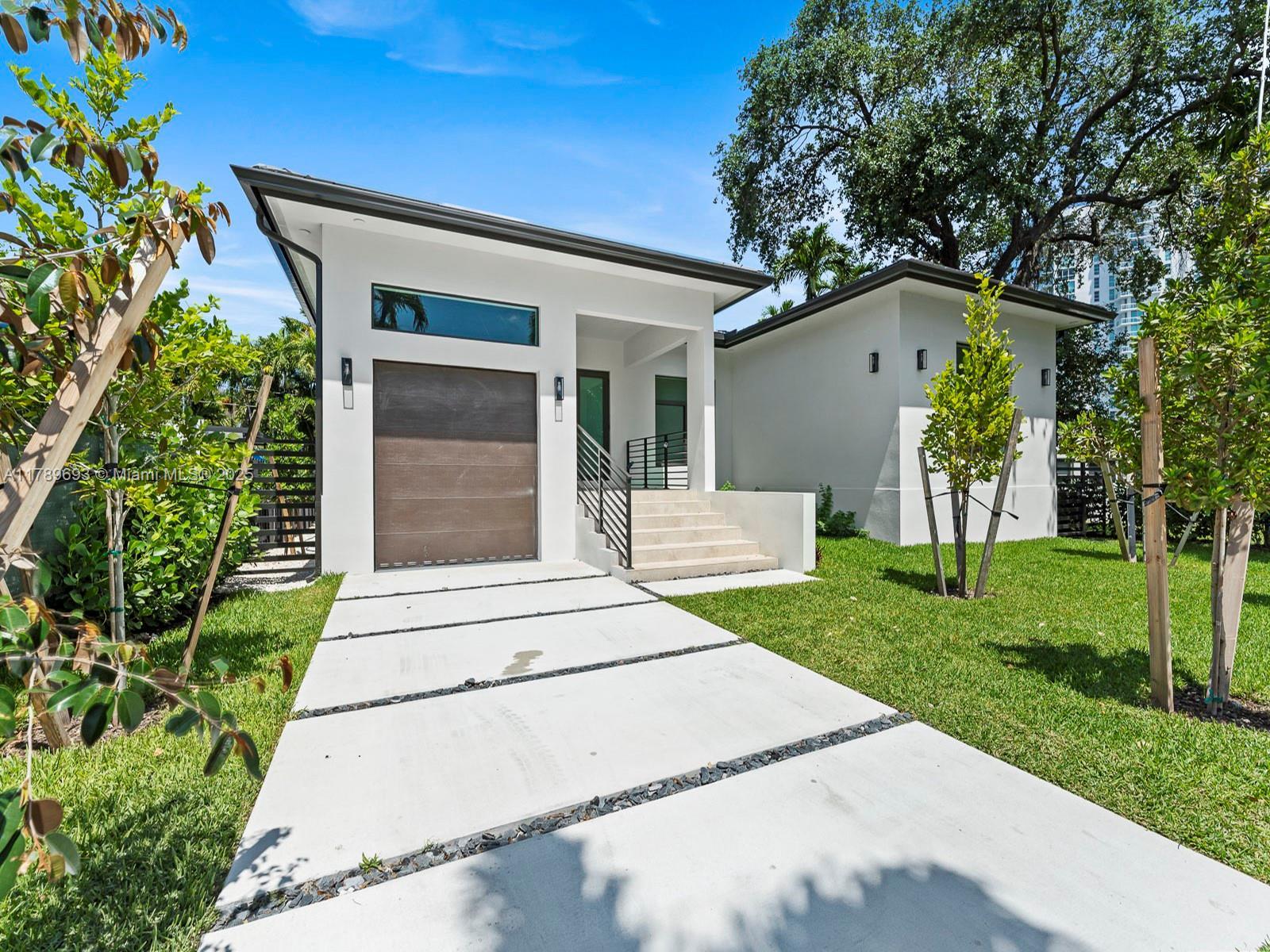 2031 NW South River Dr # 0, Miami FL 33125 photo 2