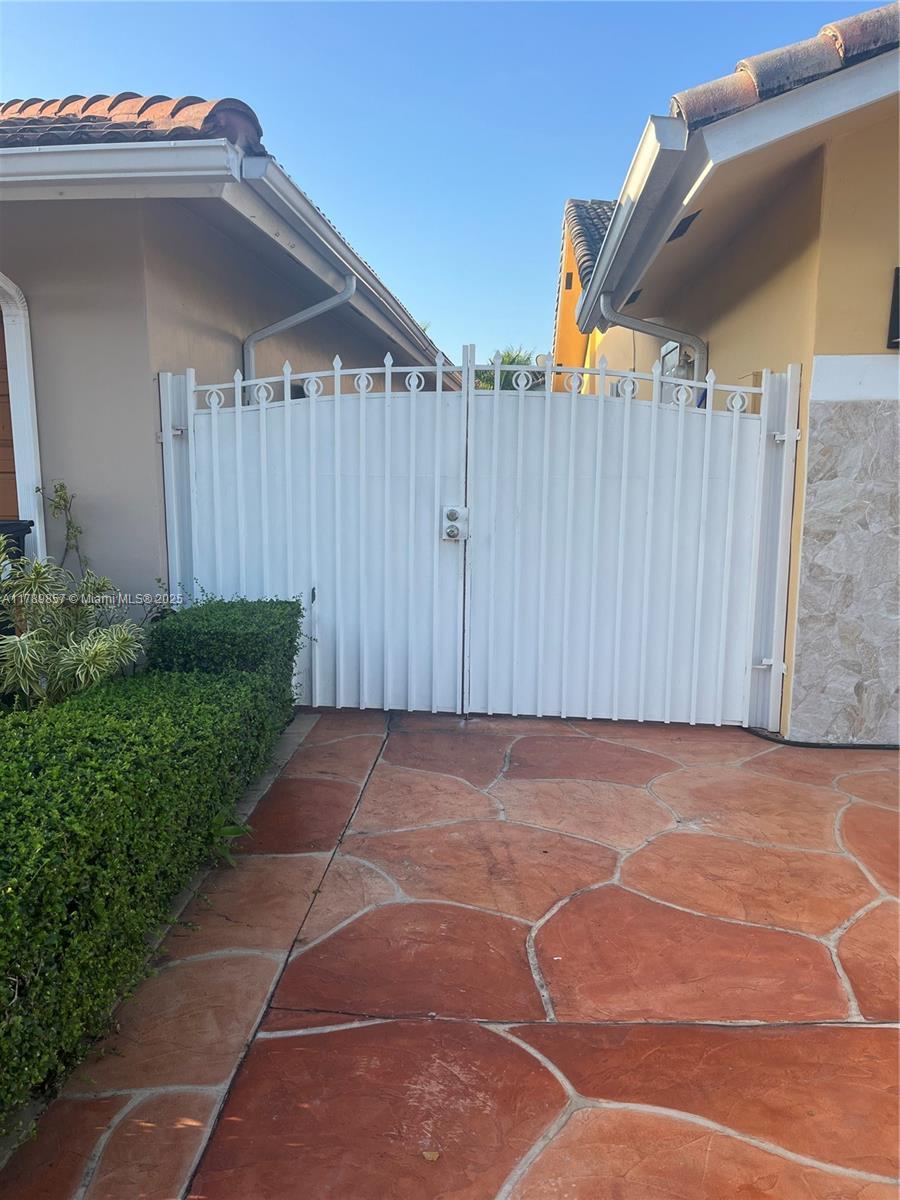 14356 SW 48th Ln # 1, Miami FL 33175 photo 3