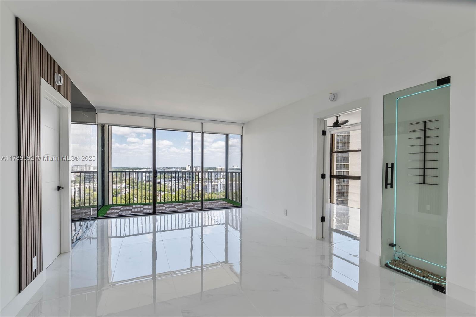 20335 W Country Club Dr # 1902, Aventura FL 33180 photo 3