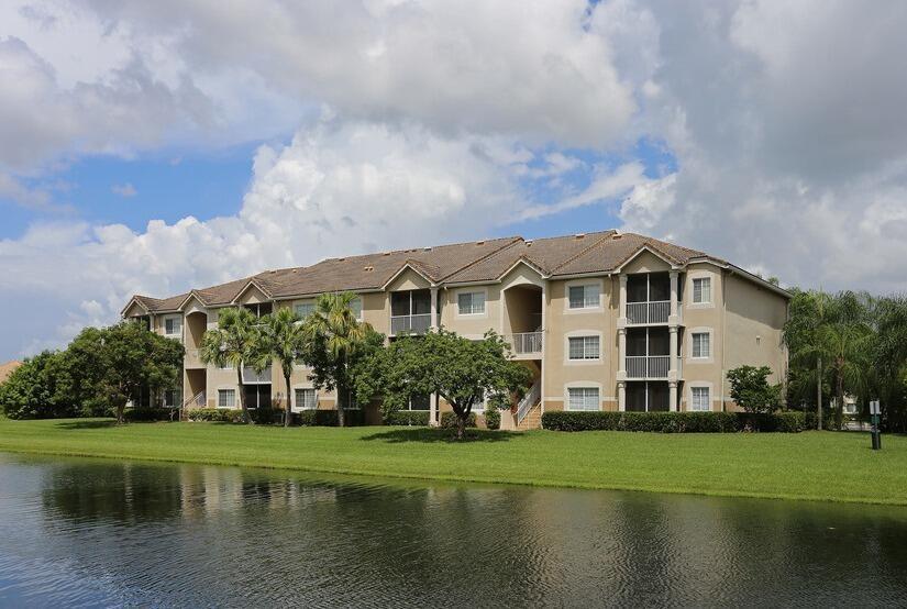 8935 Okeechobee Boulevard # 204, West Palm Beach FL 33411 photo 2