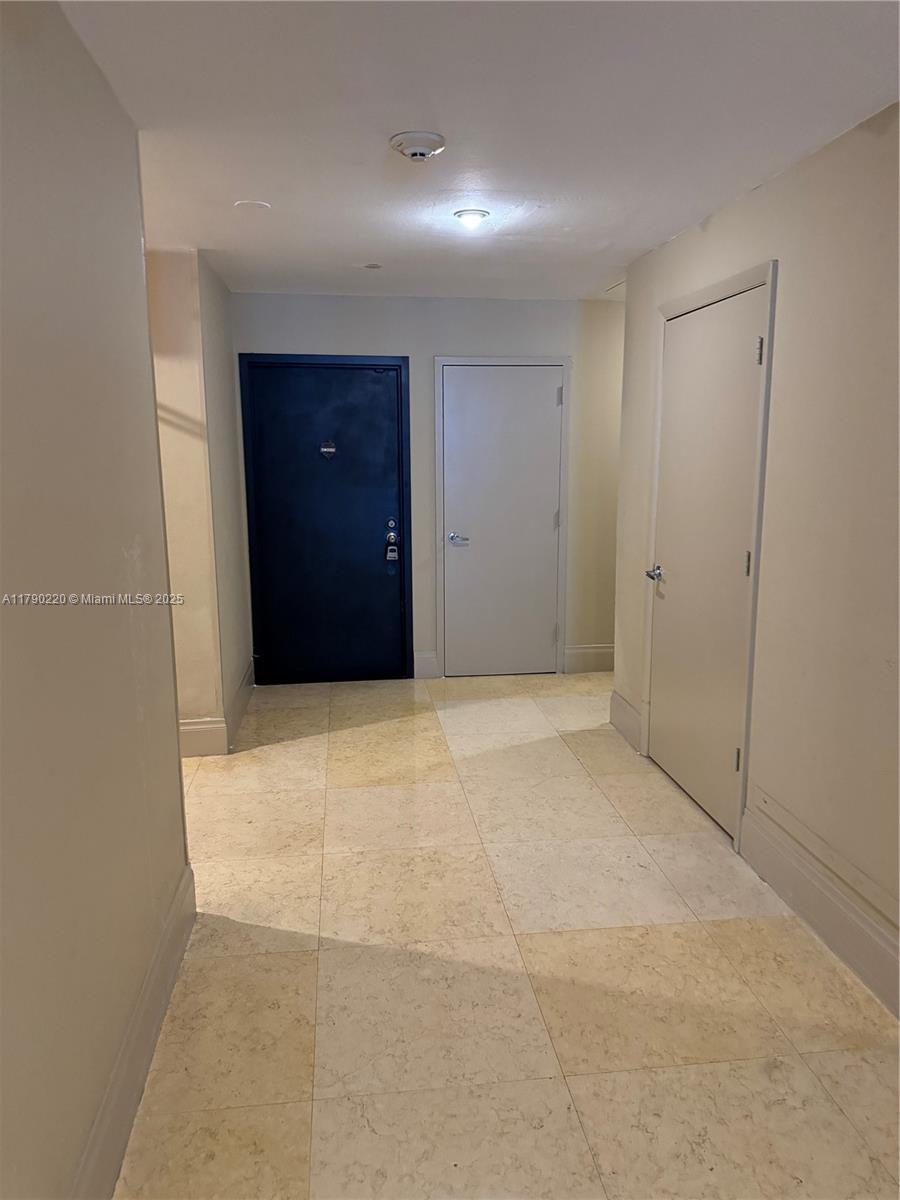 1420 Brickell Bay Dr, Miami FL 33131 photo 5
