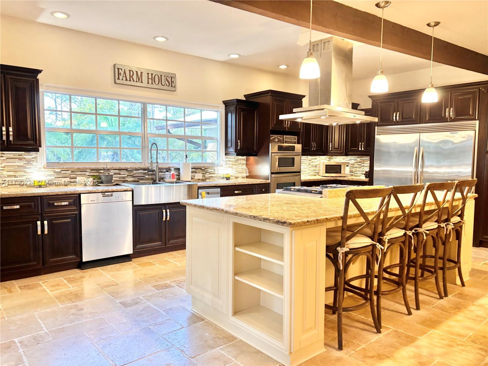 7219 Wilson Rd, West Palm Beach FL 33413 photo 4
