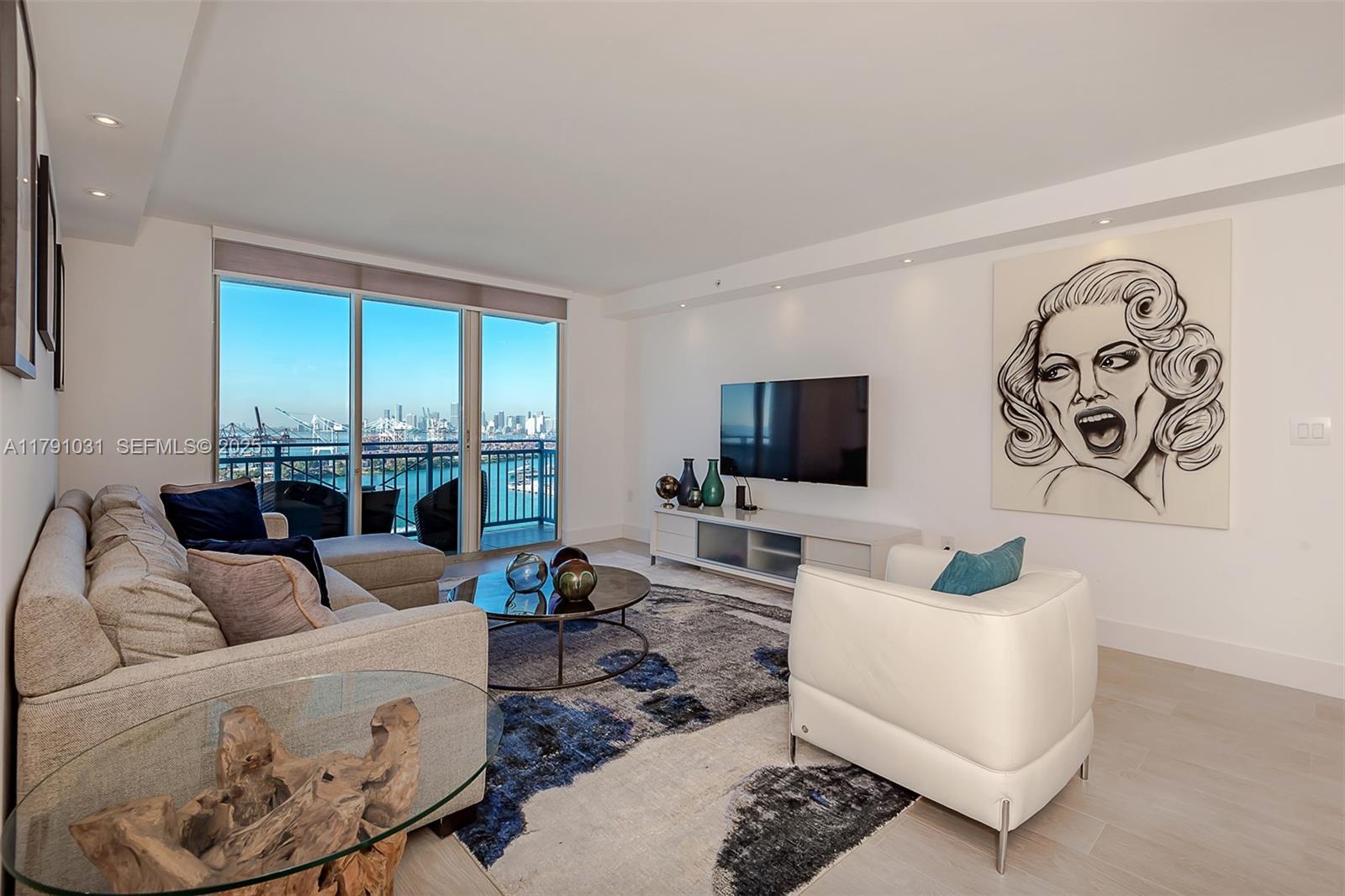 90 Alton Rd # 2410, Miami Beach FL 33139 photo 3