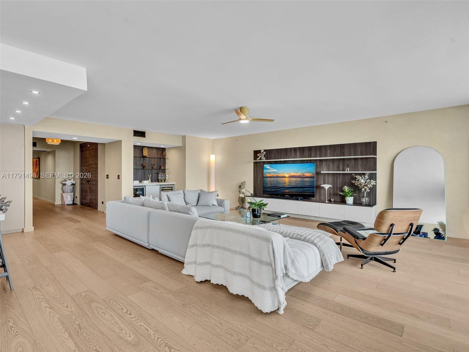 3201 NE 183rd St # 2102, Aventura FL 33160 photo 3