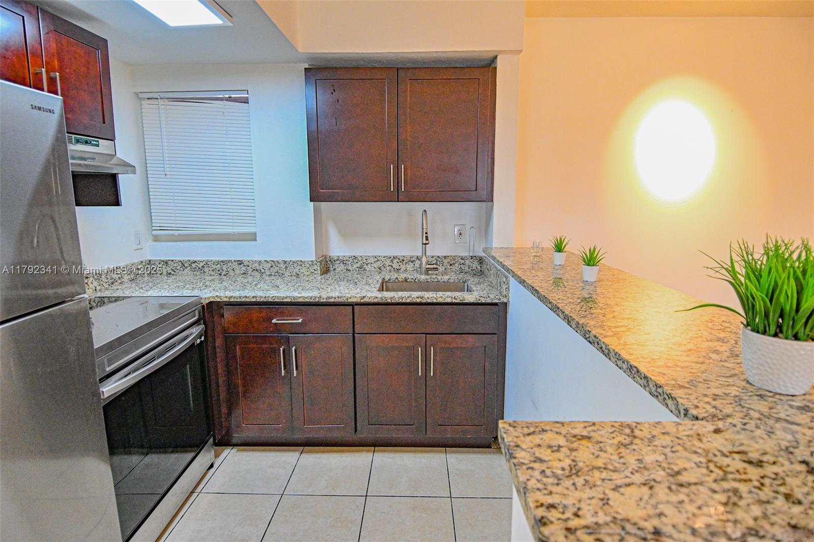 2325 Taylor St # 9, Hollywood FL 33020 photo 4