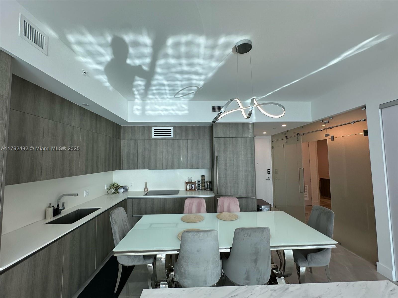 17550 Collins Ave # 902, Sunny Isles Beach FL 33160 photo 2