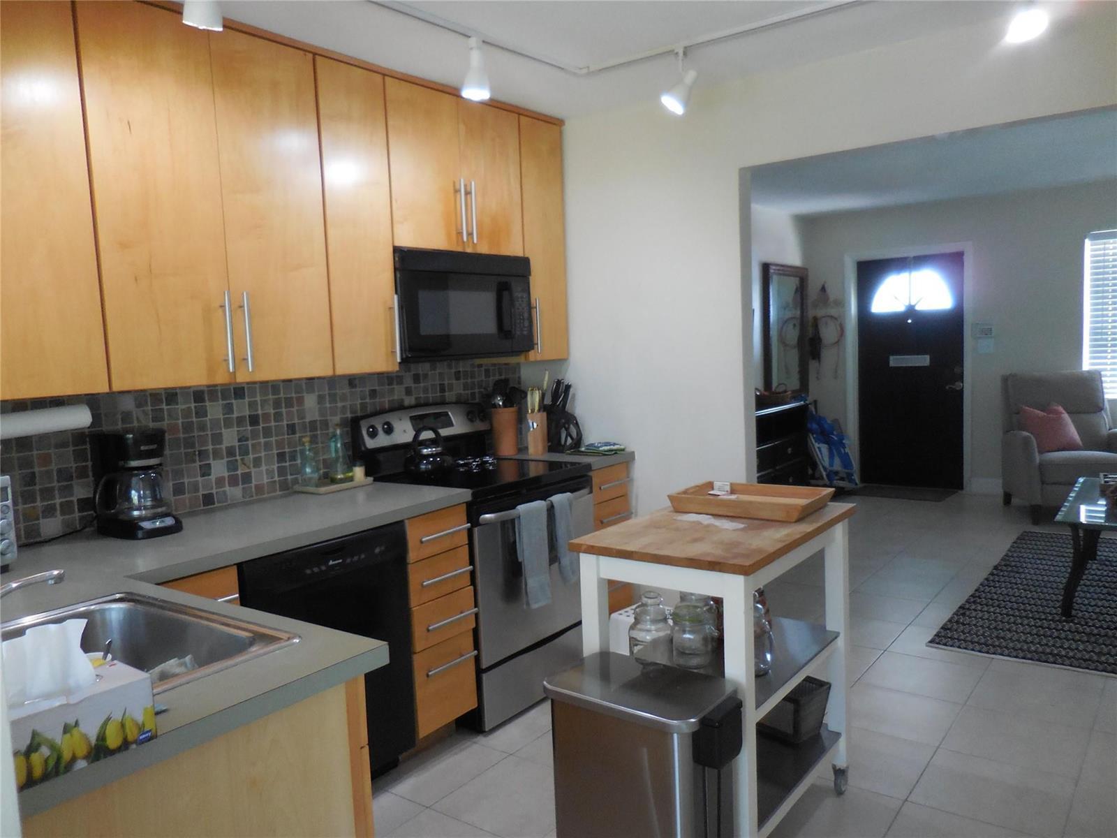 3050 NW 1st Avenue, Pompano Beach FL 33064 photo 4