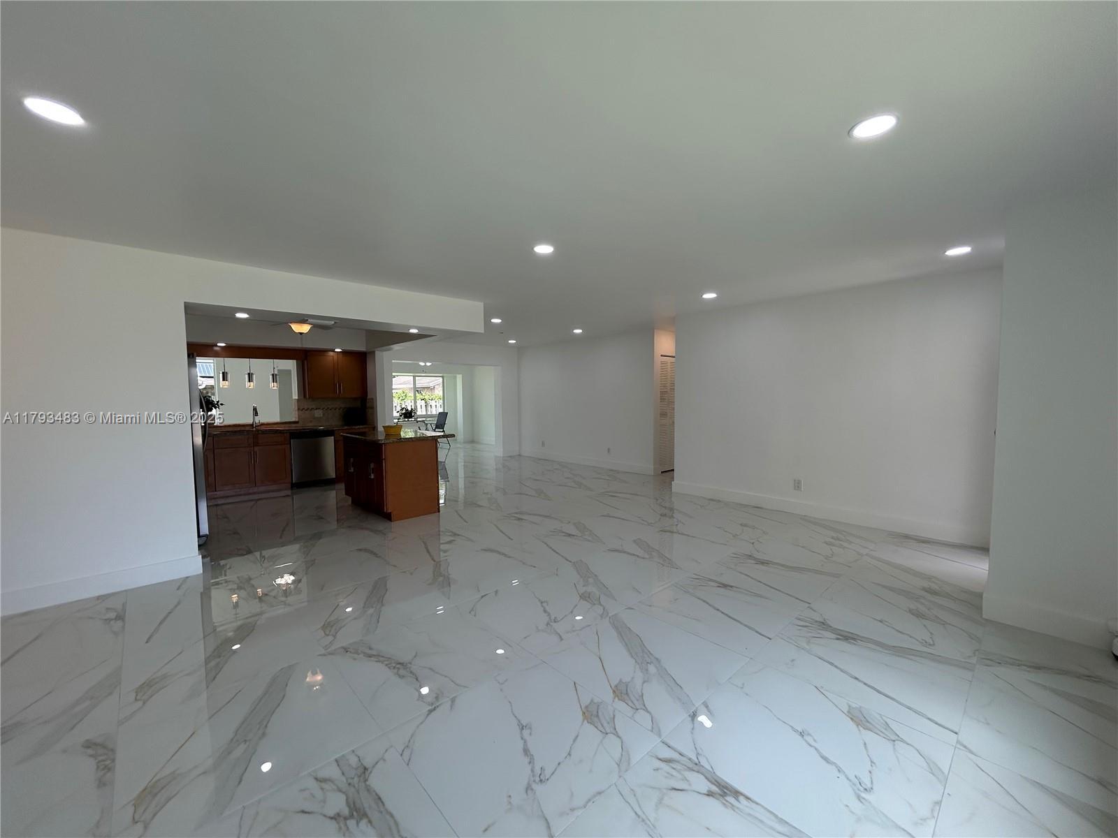 11751 SW 52nd Ct, Cooper City FL 33330 photo 5