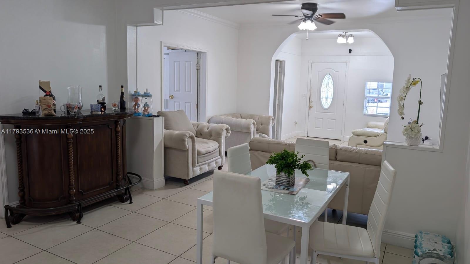 248 SW 18th Ct, Miami FL 33135 photo 5