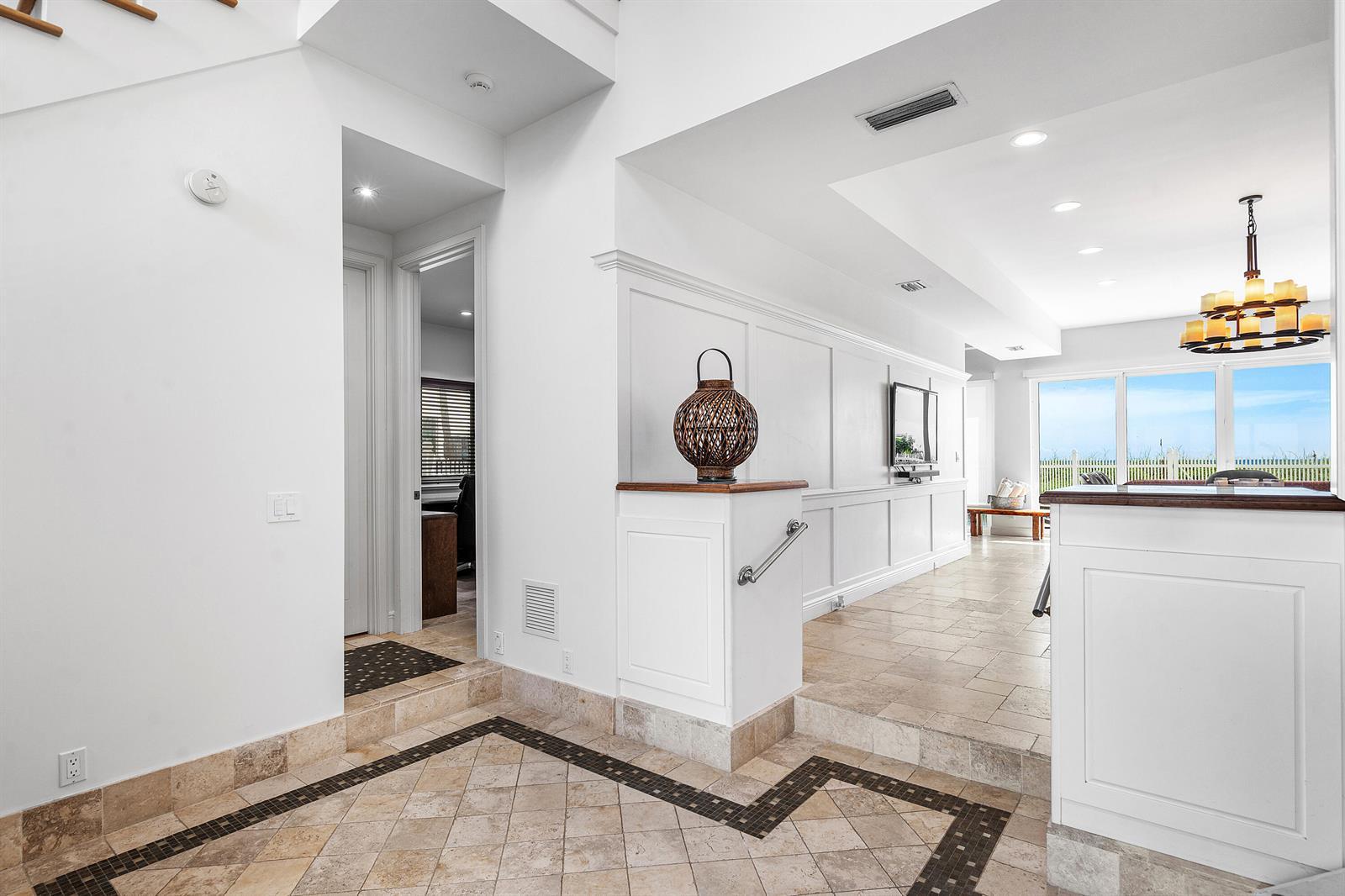 1906 Bay Drive, Pompano Beach FL 33062 photo 4