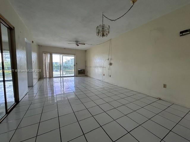 285 NE 191st St # 2923, Miami FL 33179 photo 4