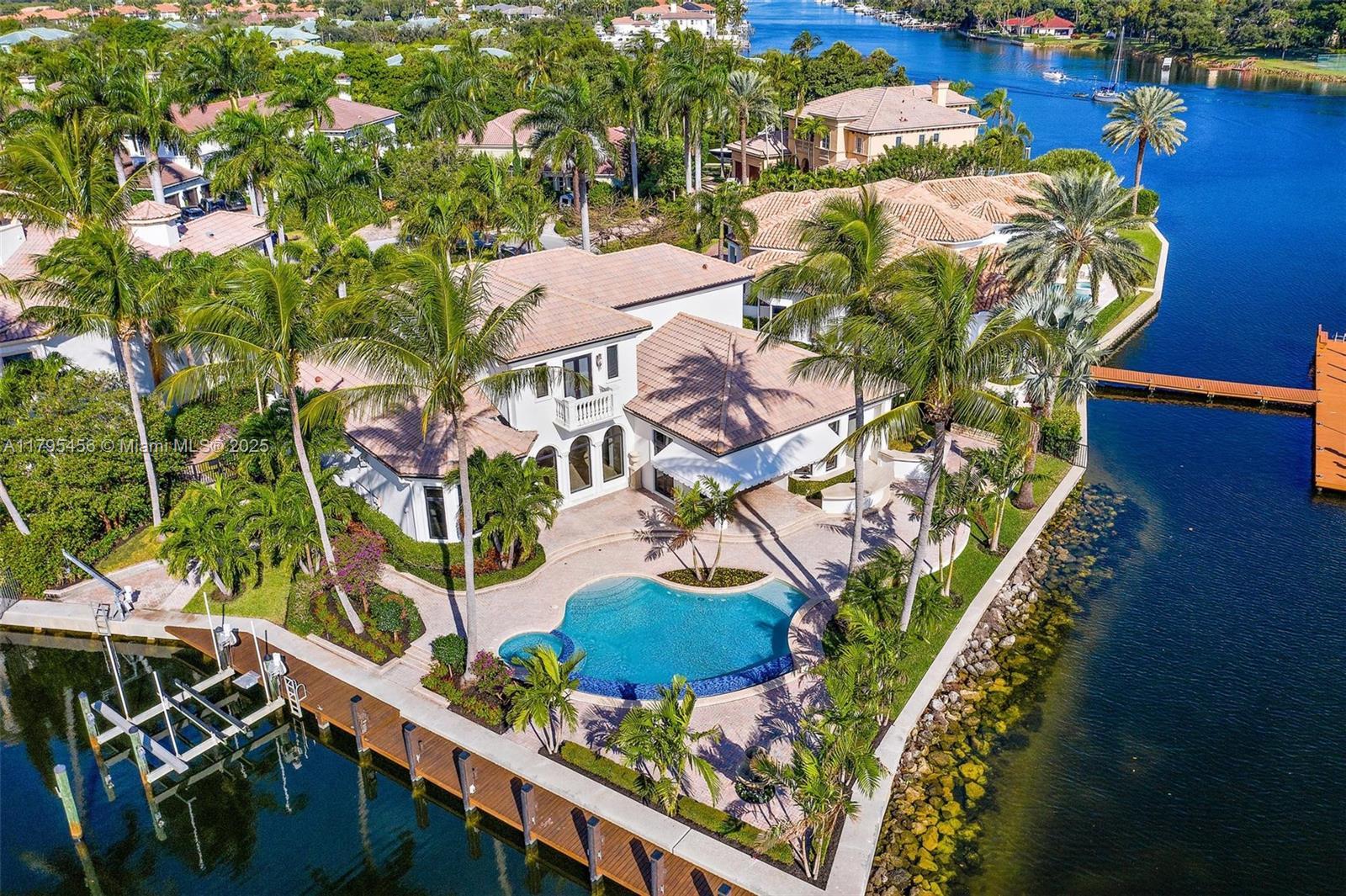 848 Harbour Isle Place, North Palm Beach FL 33410 photo 2