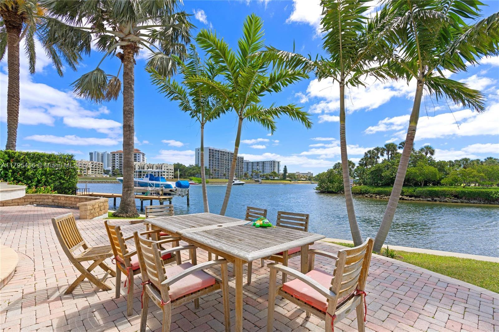 848 Harbour Isle Place, North Palm Beach FL 33410 photo 4