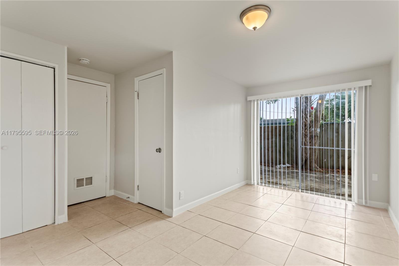 3121 NE 13th Ave, Pompano Beach FL 33064 photo 5