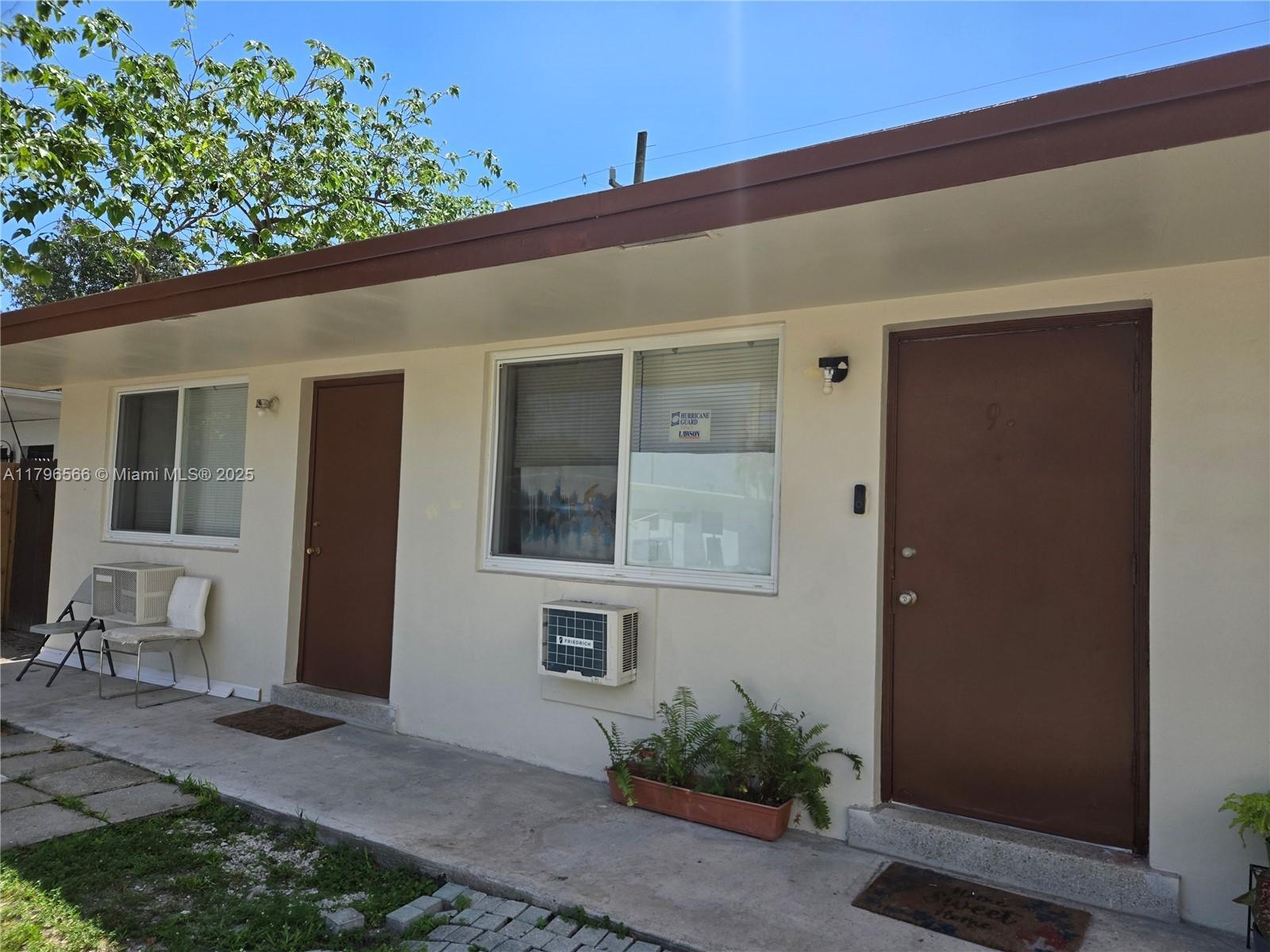 2246 Fillmore St, Hollywood FL 33020 photo 5