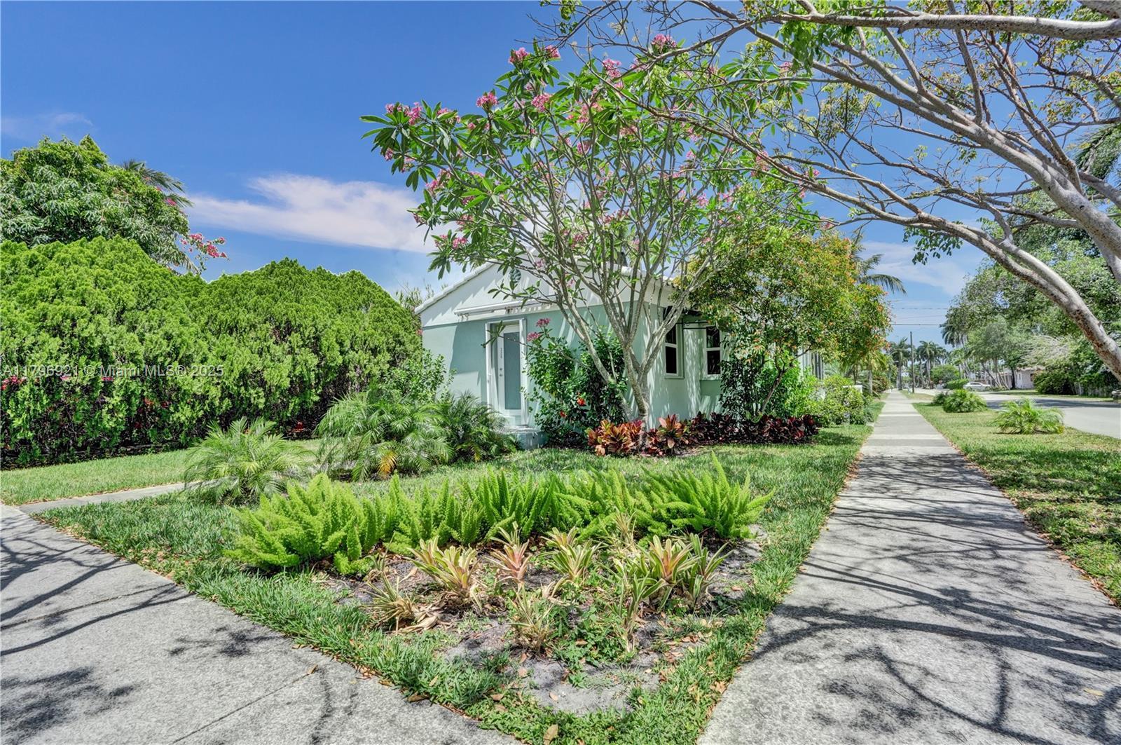326 S 14th Ave, Hollywood FL 33020 photo 3