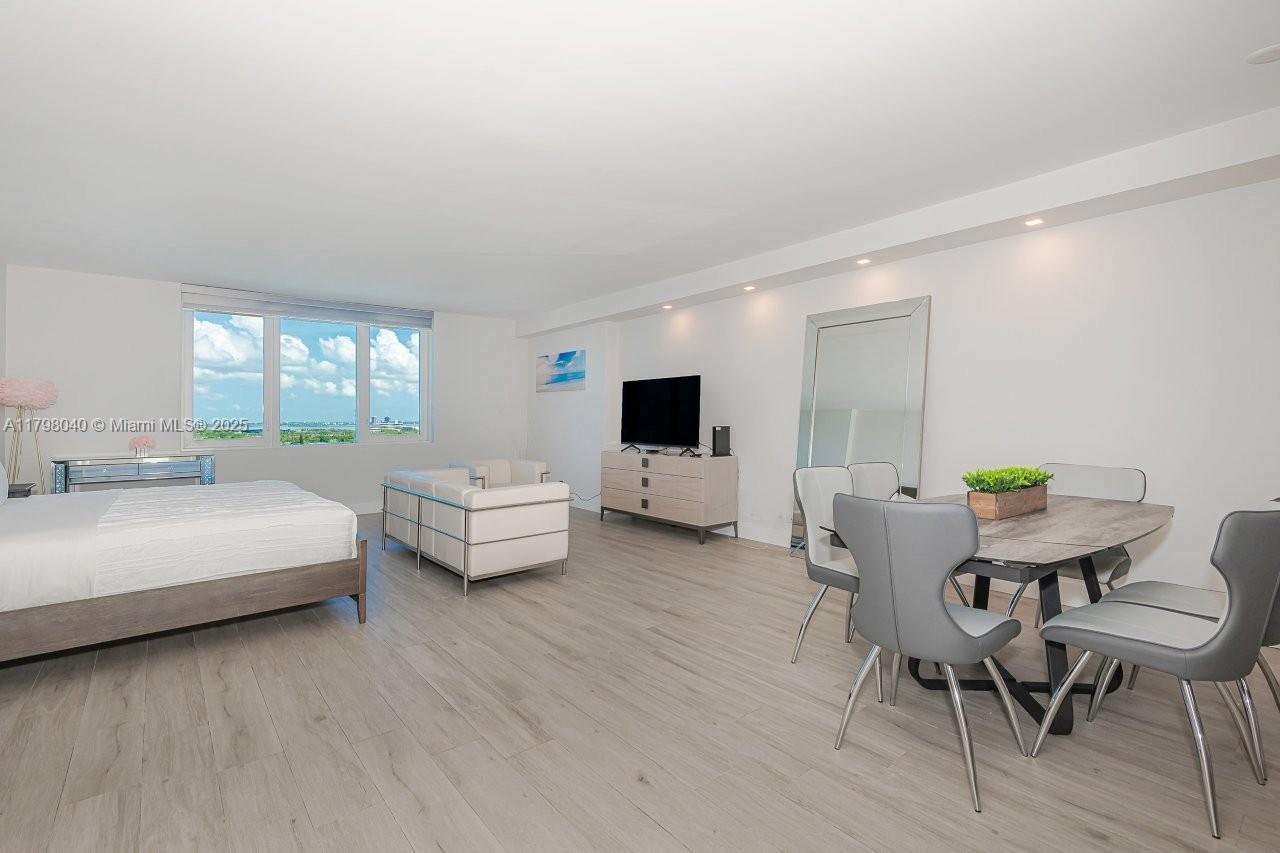 2301 Collins Ave # 1531, Miami Beach FL 33139 photo 3