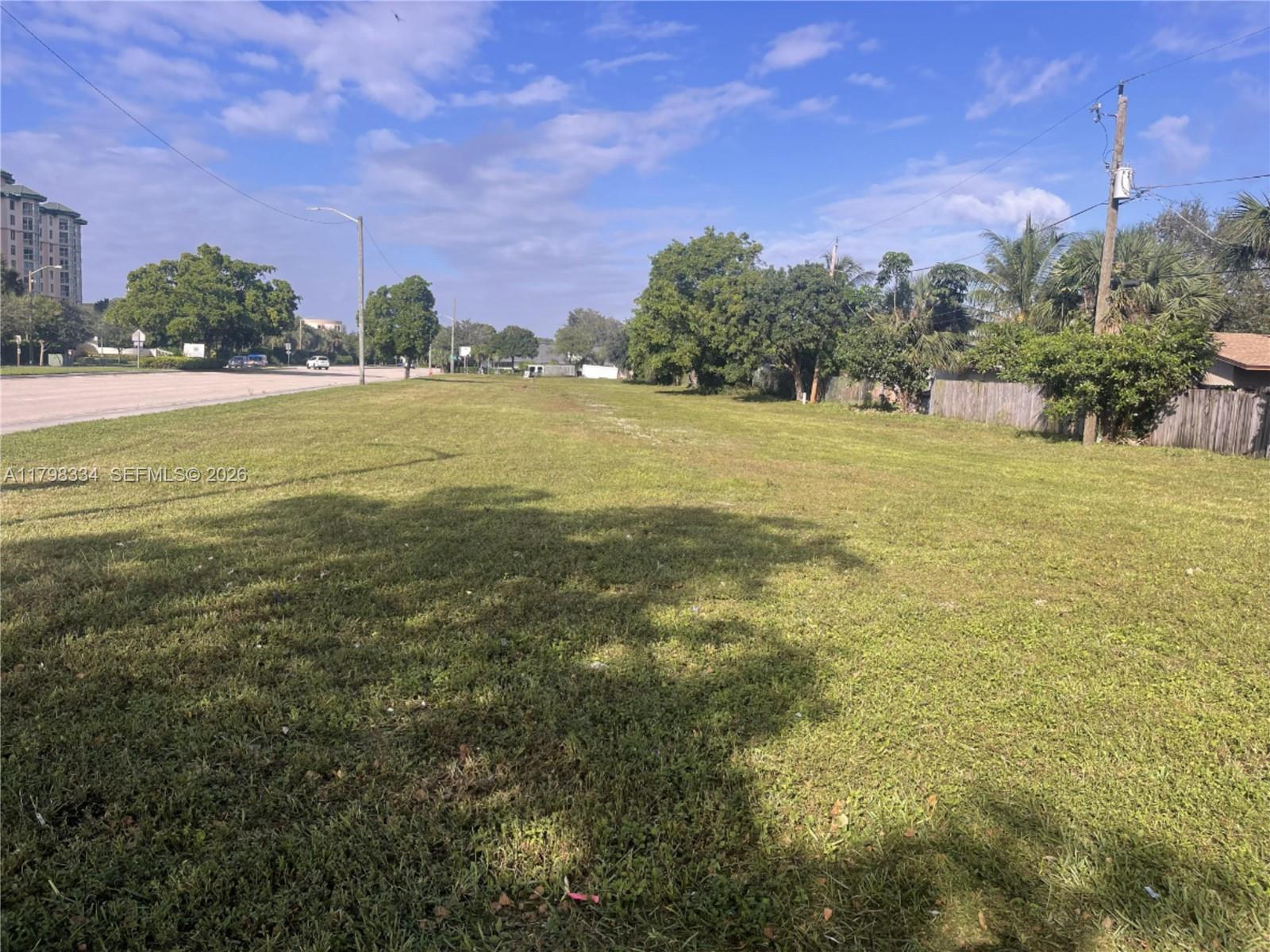 400 Pompano Park Pl, Pompano Beach FL 33060 photo 2
