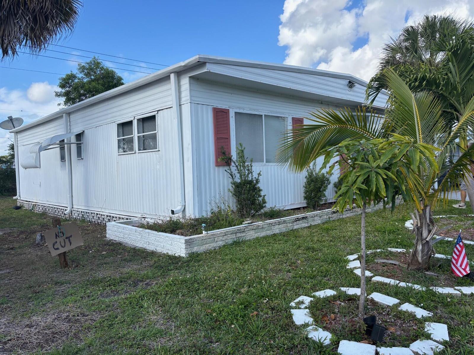 4257 1st Ct, Lot 84, Lake Worth FL 33462 photo 4