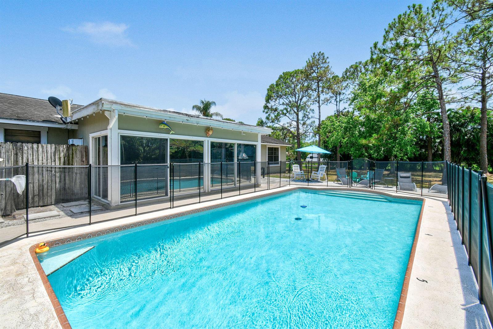 15739 N 75th Way N, Palm Beach Gardens FL 33418