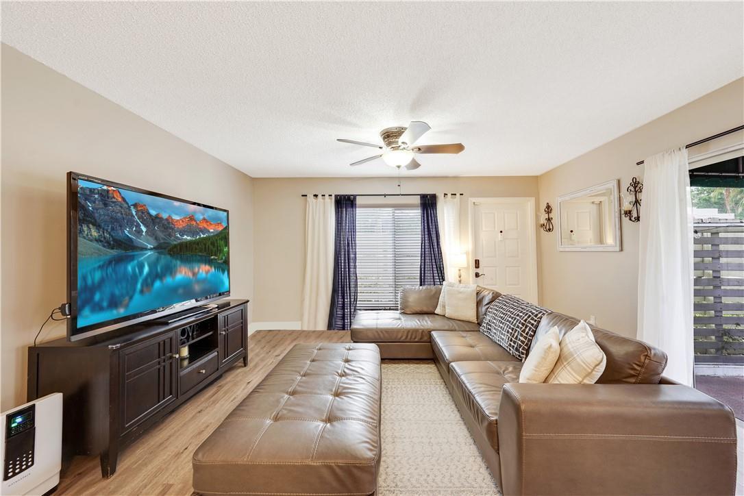 534 NW 98th Avenue # 4, Plantation FL 33324 photo 4