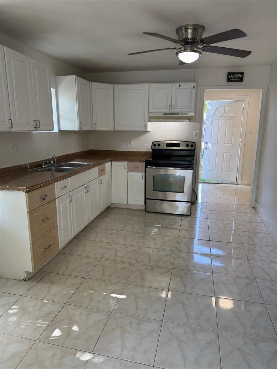 2127 Cleveland Street, Hollywood FL 33020 photo 3