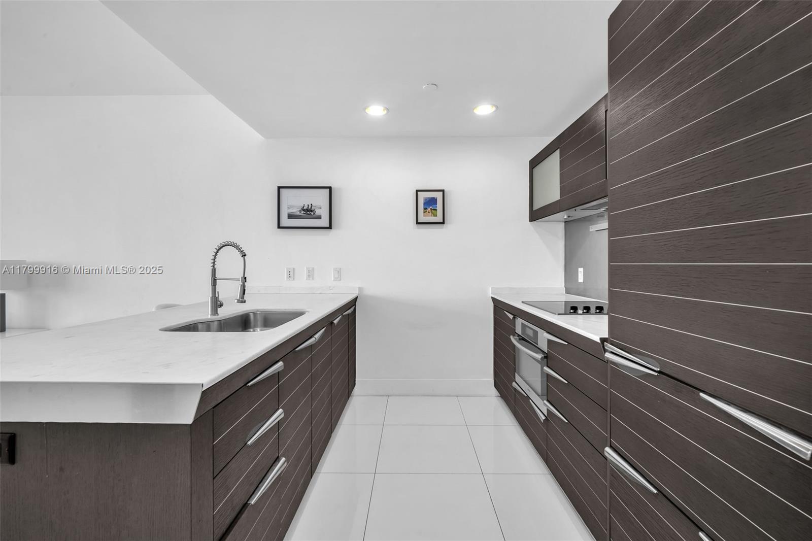 200 Biscayne Boulevard Way # 4012, Miami FL 33131 photo 4