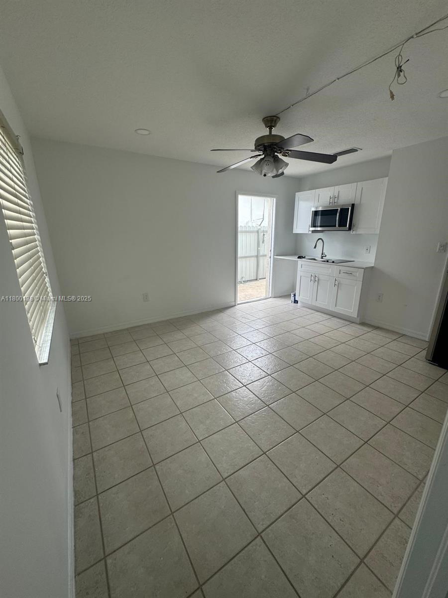 12601 SW 223rd St, Miami FL 33170 photo 3