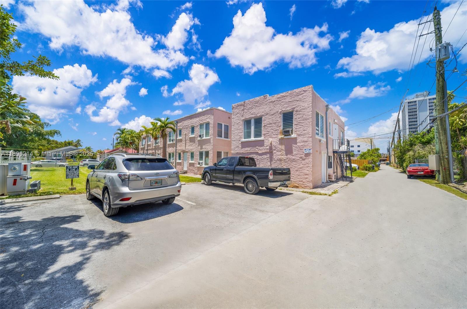 1621 Van Buren St, Hollywood FL 33020 photo 5