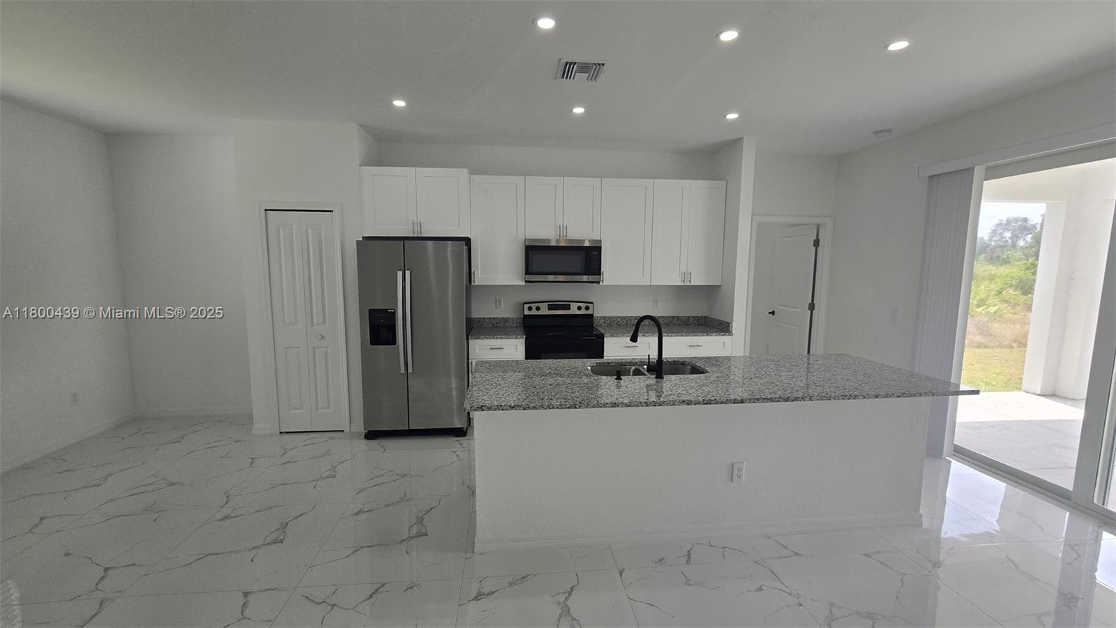 2809 W 64, Lehigh Acres FL 33971 photo 4