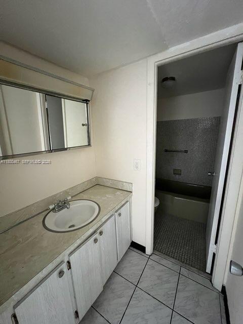 7125 Dickens Ave # 4, Miami Beach FL 33141 photo 5