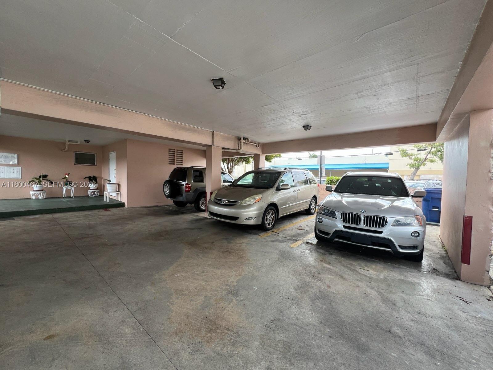 7125 Dickens Ave # 4, Miami Beach FL 33141 photo 4
