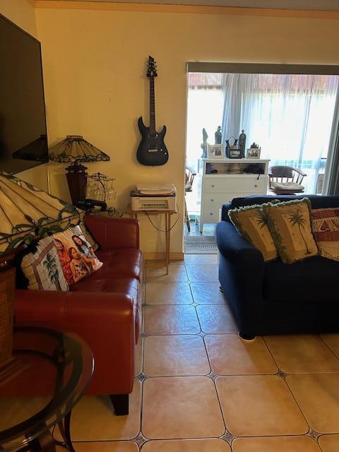 2687 N Garden Drive # 204, Lake Worth FL 33461 photo 2